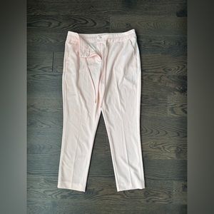 Le chateau slim leg pants - size 8